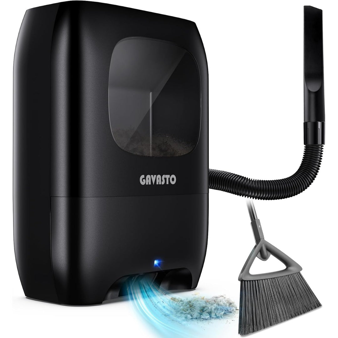 Cet aspirateur balai combine la collecte sans sac et une puissance annoncee de 1500 W